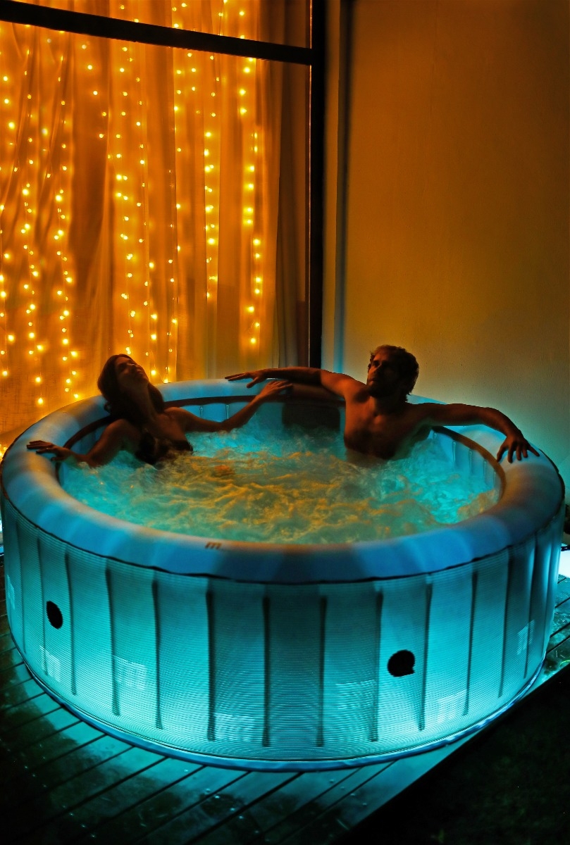 MSpa Starry opblaasbare spa - 6 persoons