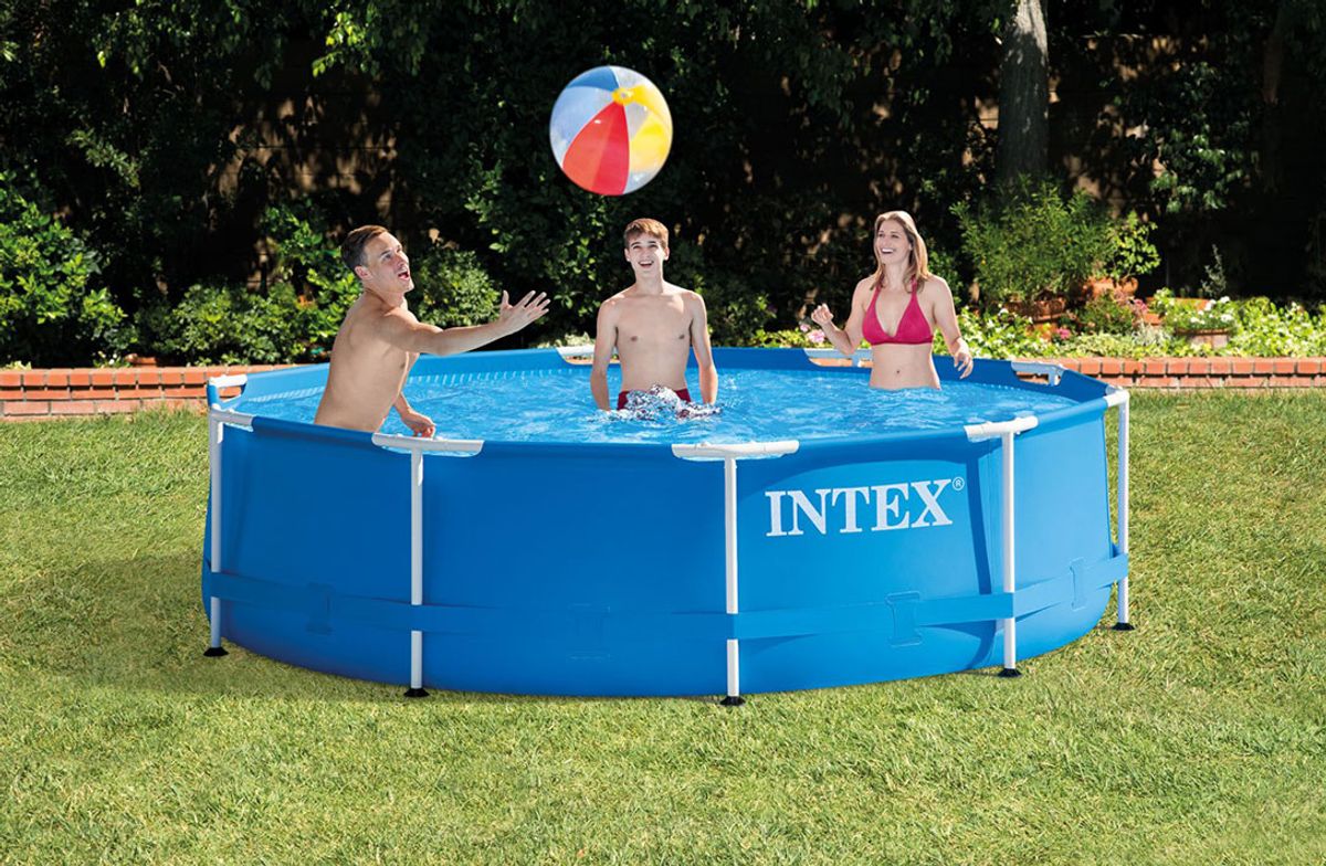 Intex Metal Frame Pool - 305 x 76 cm - met filterpomp - sfeer