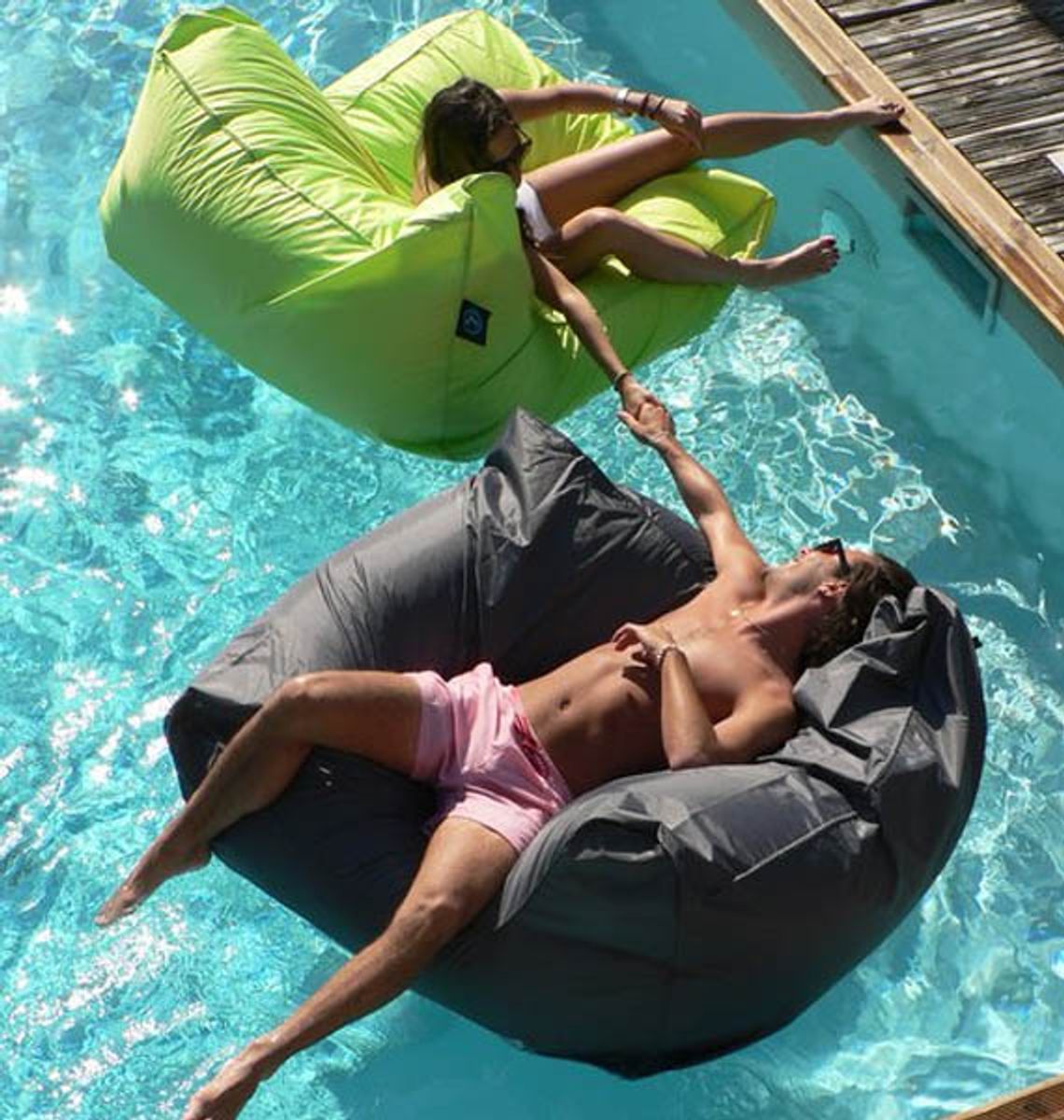 Sit in Pool - donkergrijs