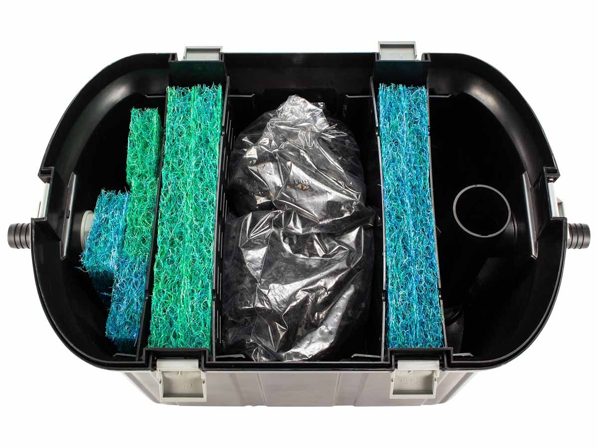 Velda Cross-Flow Biofill (met 18 watt UVC) binnenkant.