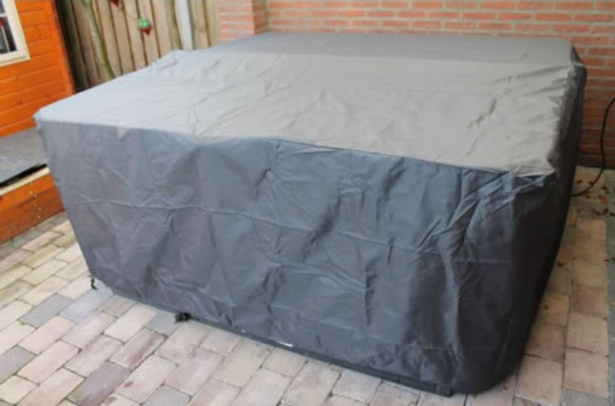 Spa cover beschermhoes Deluxe 230 x 230 cm - sfeer