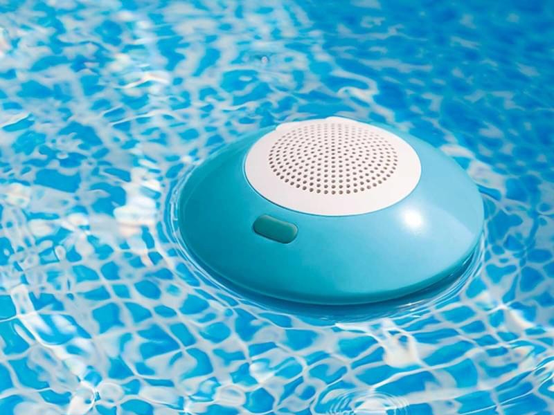 Disco bubbelen: drijvende speaker