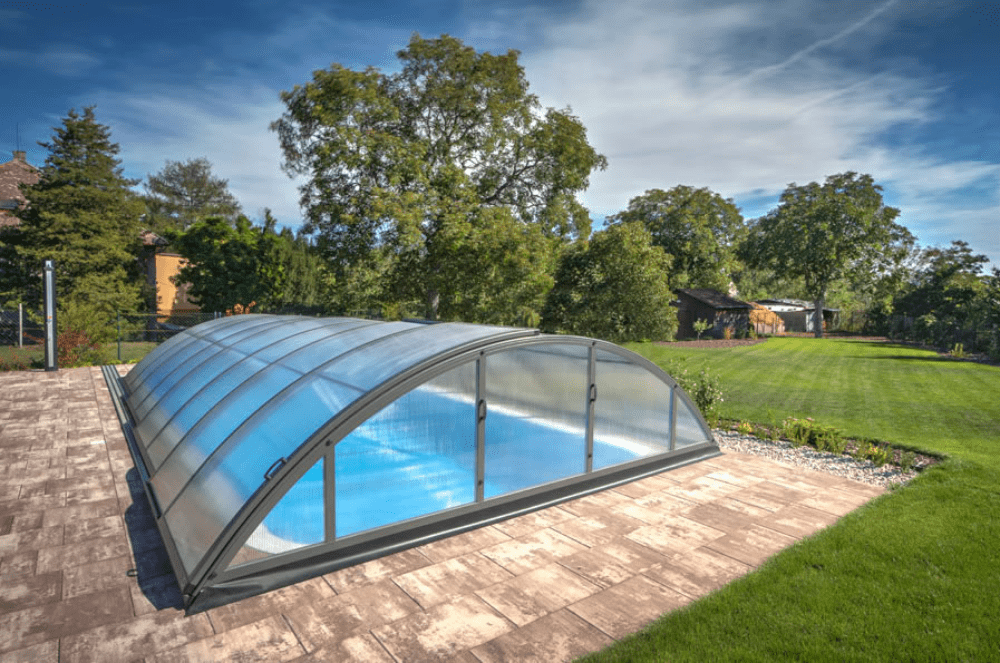 zwembadoverkapping smokey