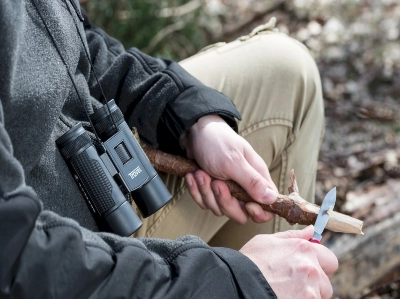 verrekijker gebruiken in de natuur
