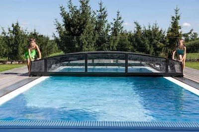 zwembadoverkapping dichtmaken